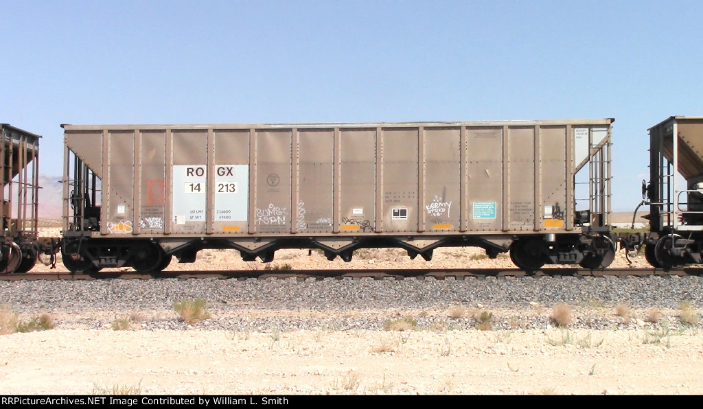 WB Unit Loaded Open Hooper Frt at Erie NV W-MdTrnSv-pshrs -15